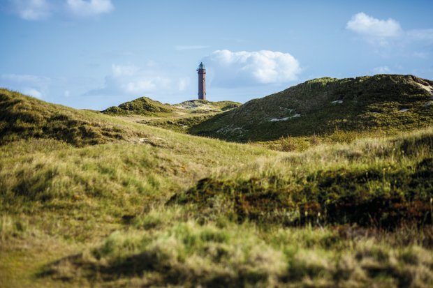Leuchtturm auf Norderney &copy; FeeLoona/pixabay.com
